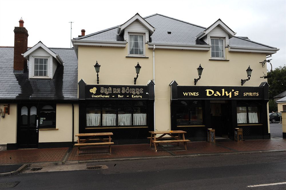 Dalys